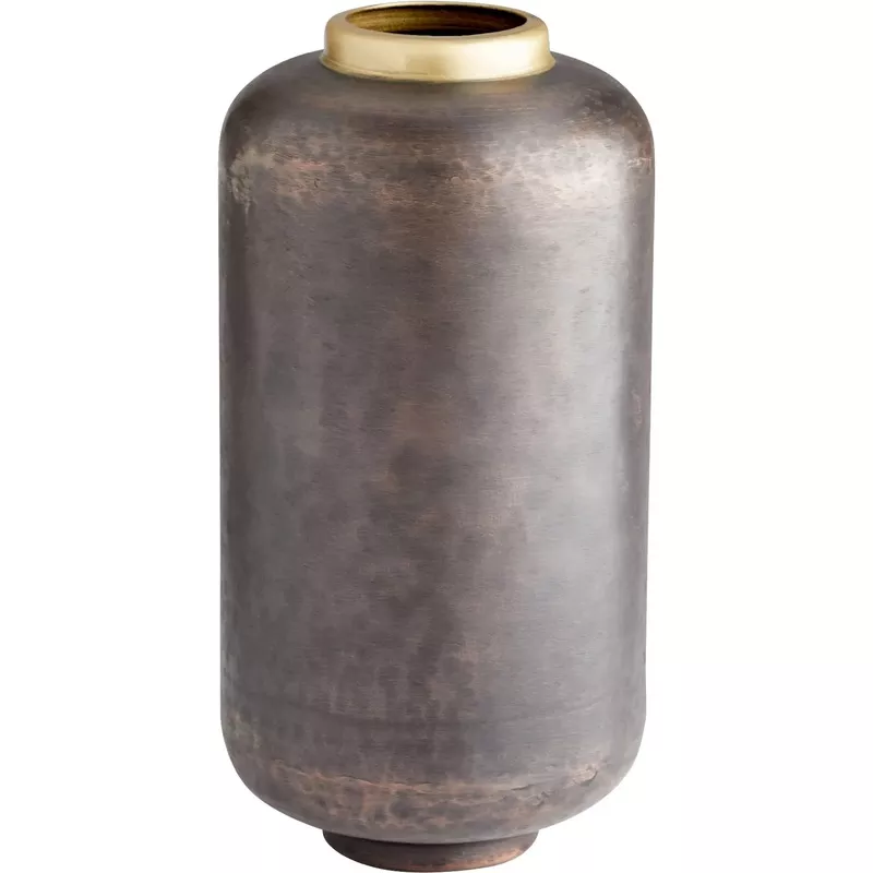 Akita Vase