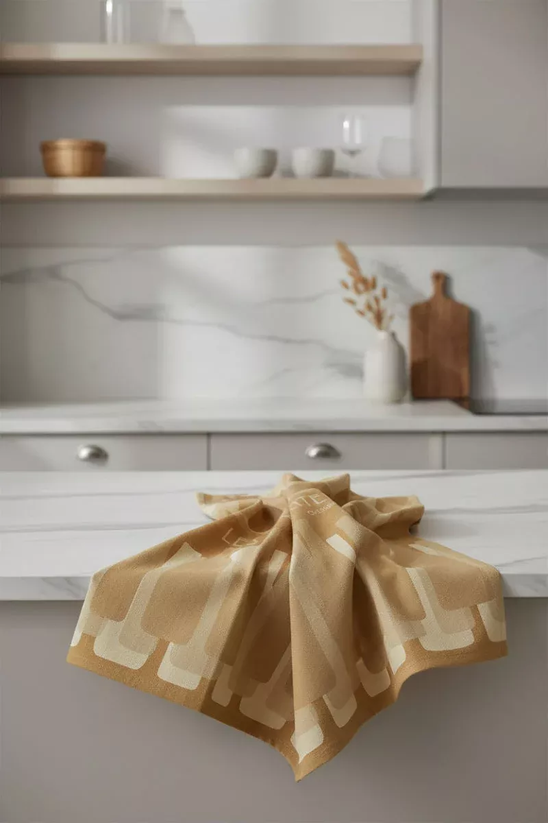 Garnier-Thiebaut Les Bouteilles Kitchen Towel Chaume